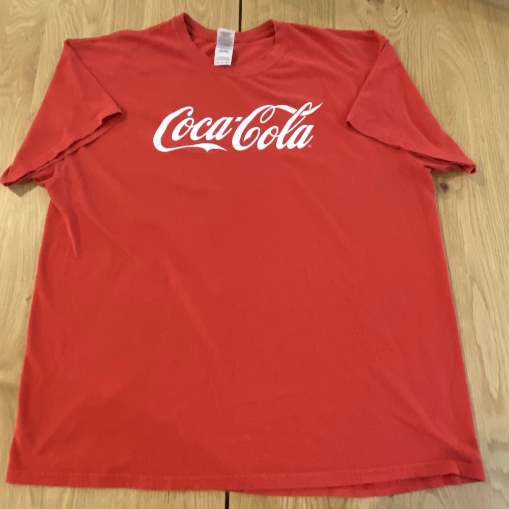 Coca‎ Cola T-shirt Red XL Logo Atlanta, Georgia Distressed